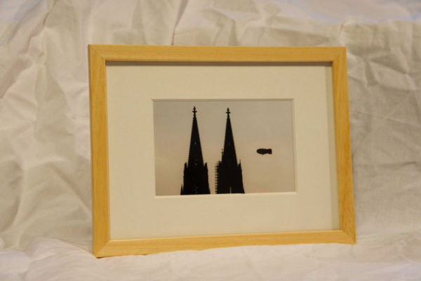 Motiv Kölner Dom mit Zeppelin (SW)